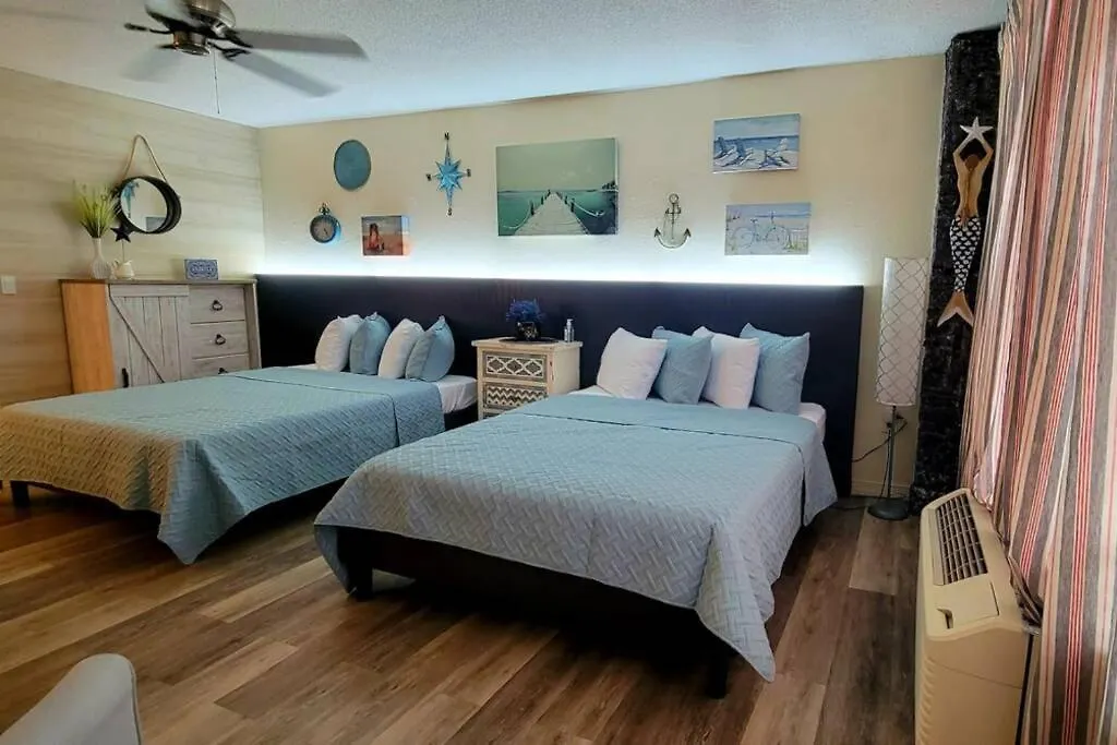 Beachfront/Ocean View Condo - Daytona Beach 0*,
